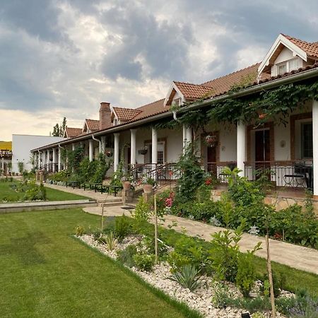 Country Club La Mesteceni Sebeş Exteriér fotografie