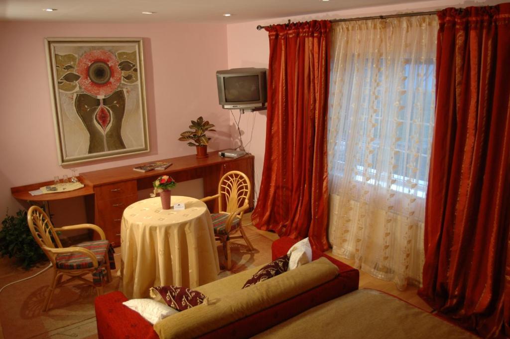 Country Club La Mesteceni Sebeş Pokoj fotografie